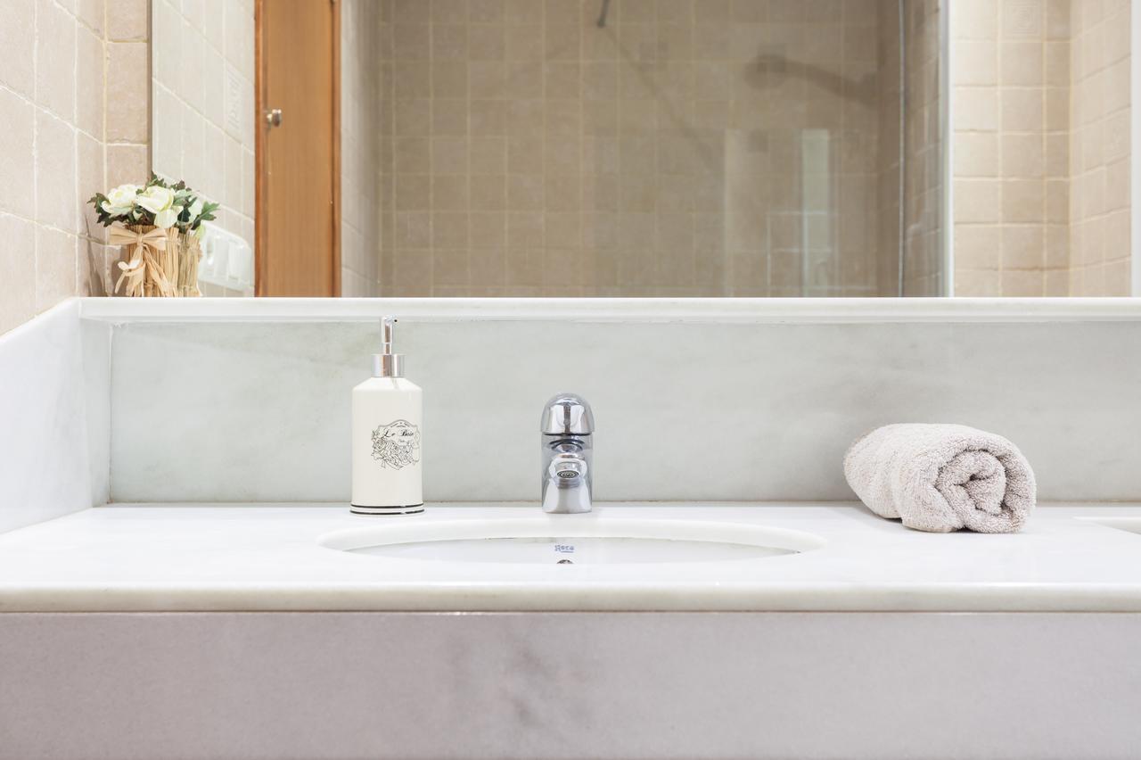 Art House Sagrada Familia Apartment Barcelona Bagian luar foto