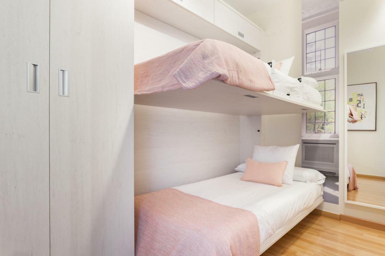 Art House Sagrada Familia Apartment Barcelona Bagian luar foto